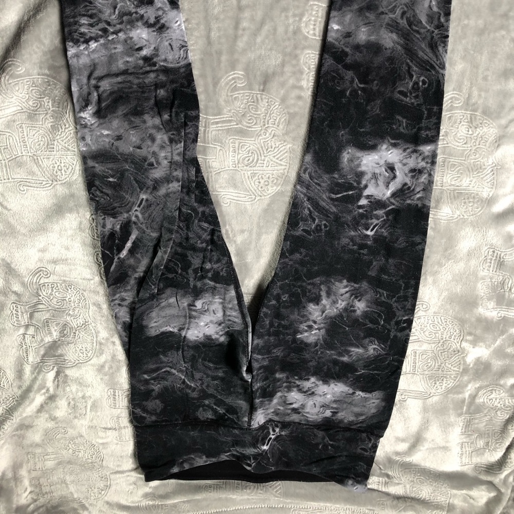 Yoga pants